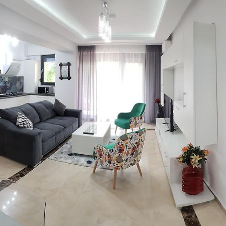 Marble Luxury Apartments 马马亚 外观 照片