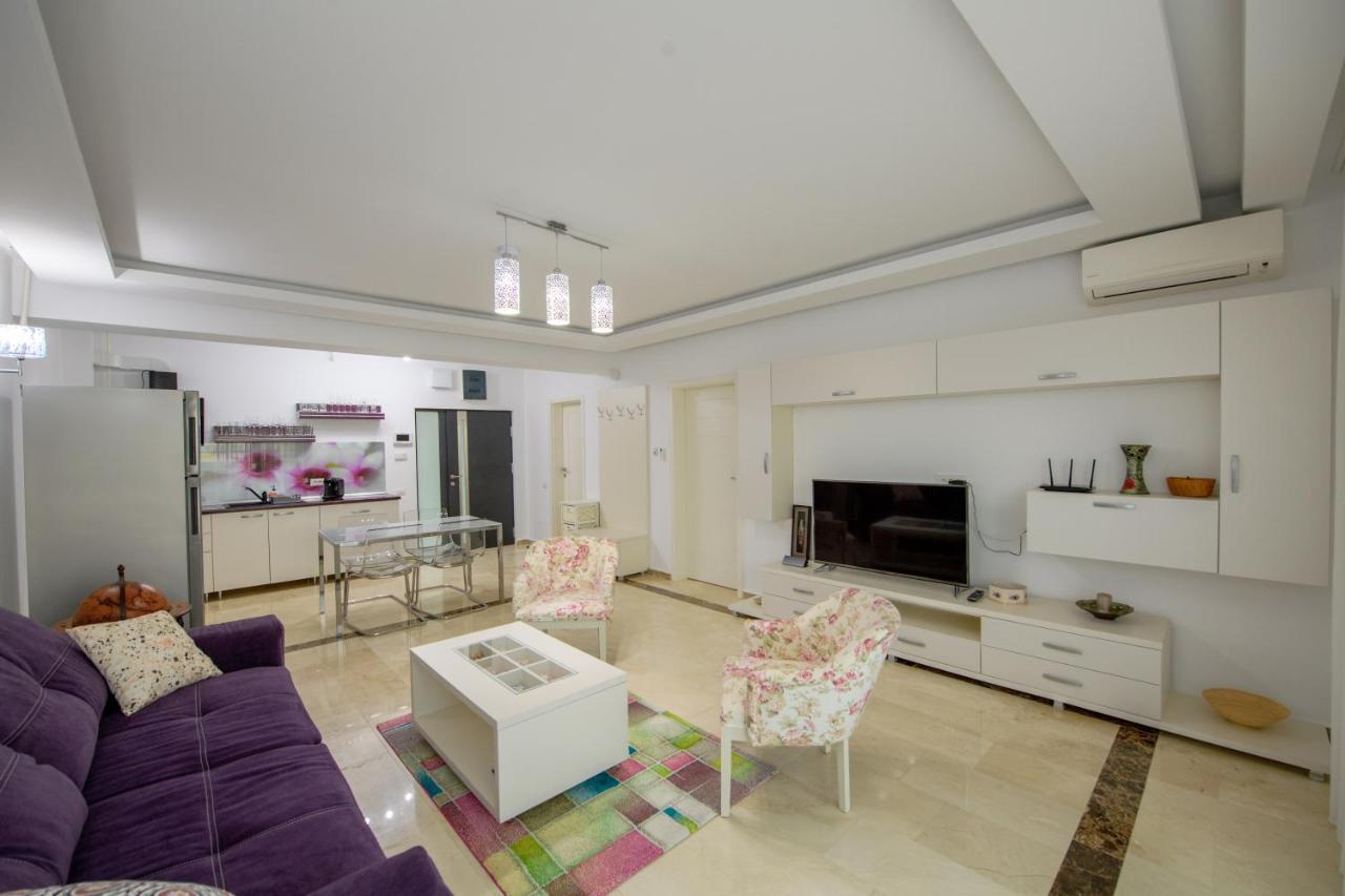 Marble Luxury Apartments 马马亚 外观 照片